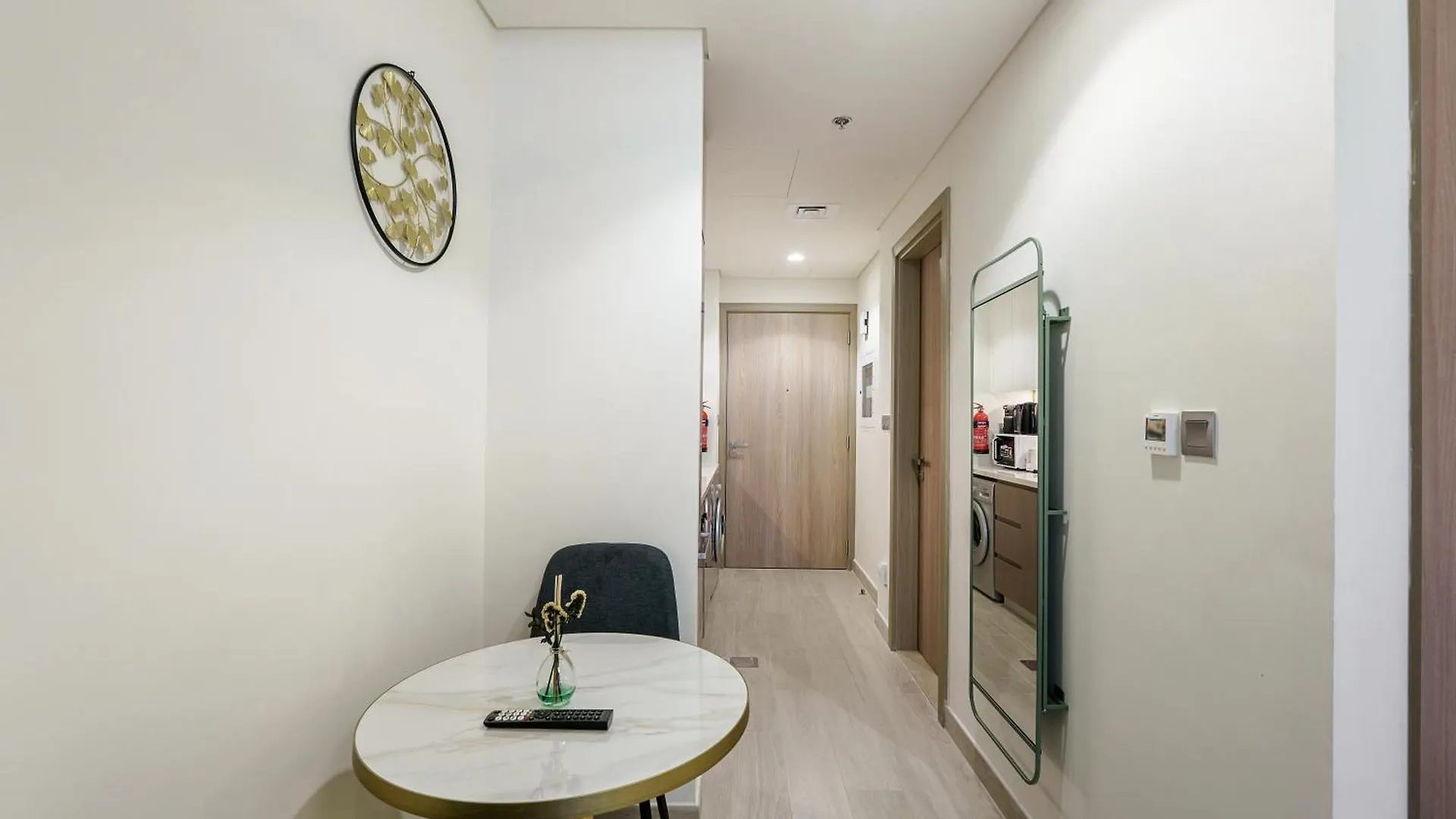 Stylish & Spacious Studio In Meydan Dash Stays Dubai